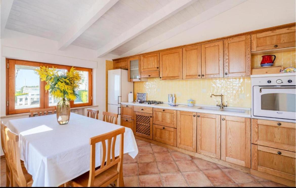 Villa Inarime Иския Екстериор снимка